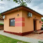 Balaton بيت للعطل Balatonmáriafürdő