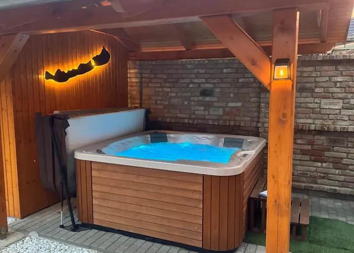 Balaton Tatil Evi *